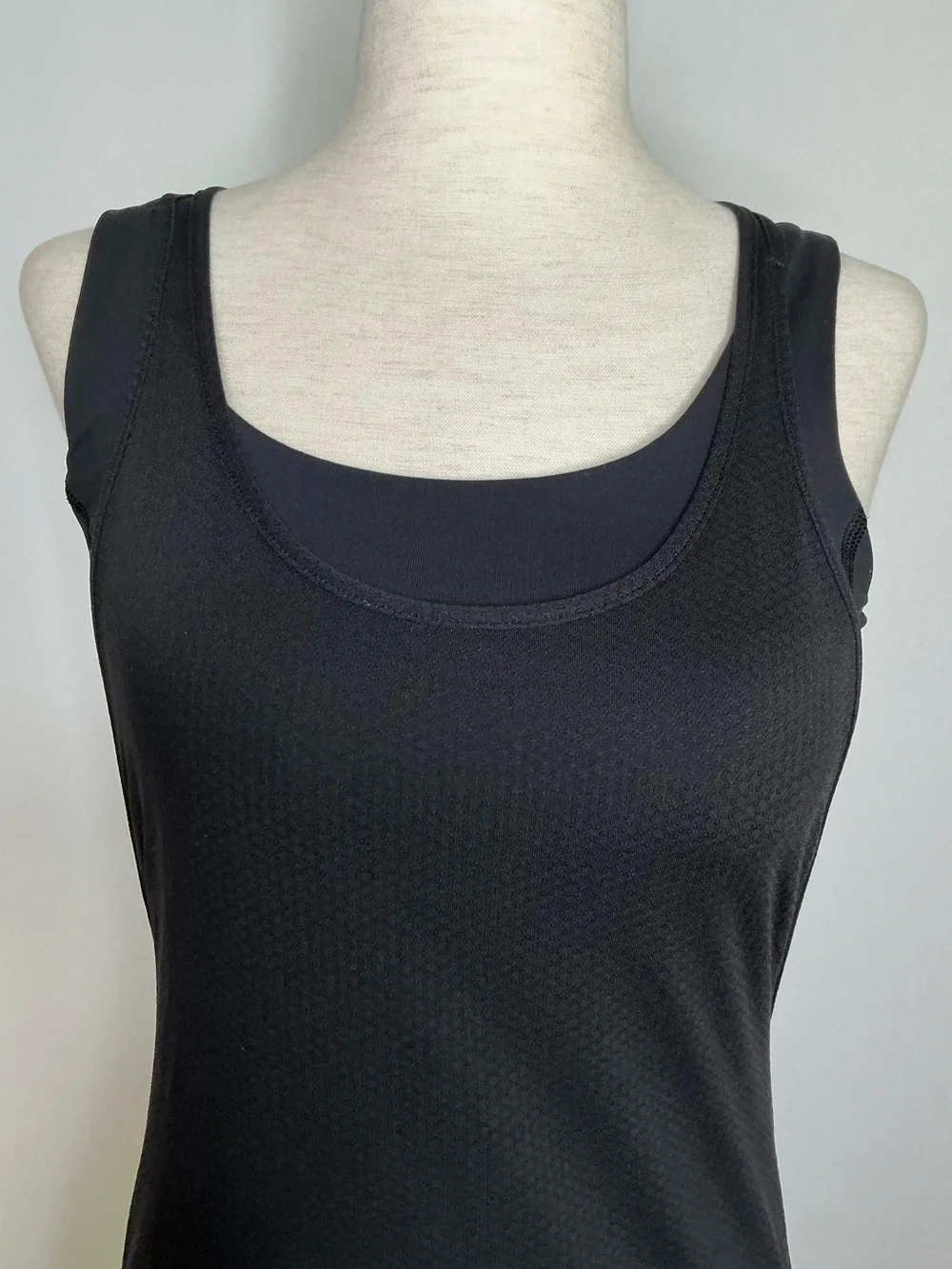 Lululemon Black All Sport Support Tank Top Mesh